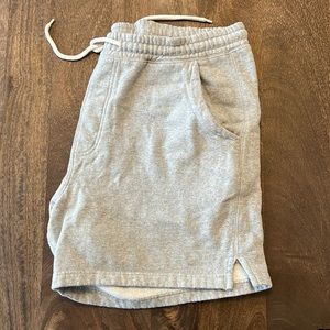 Men’s Urban Outfitters Sweat Shorts XL Gray
